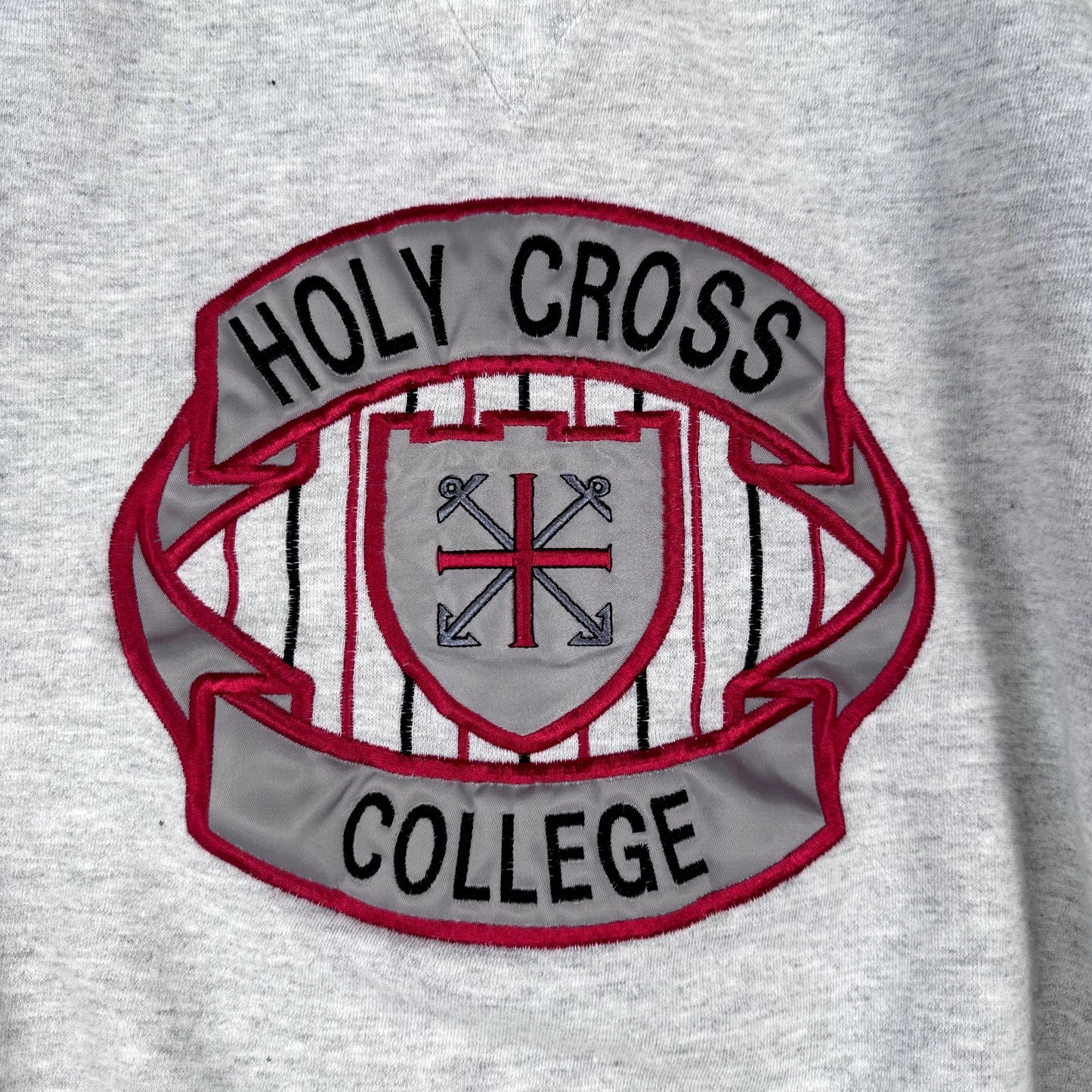 Vintage Holy Cross College Sweatshirt - L