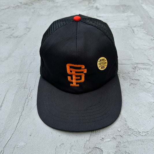 Vintage MLB San Francisco Giants Mesh Trucker Hat with Pin