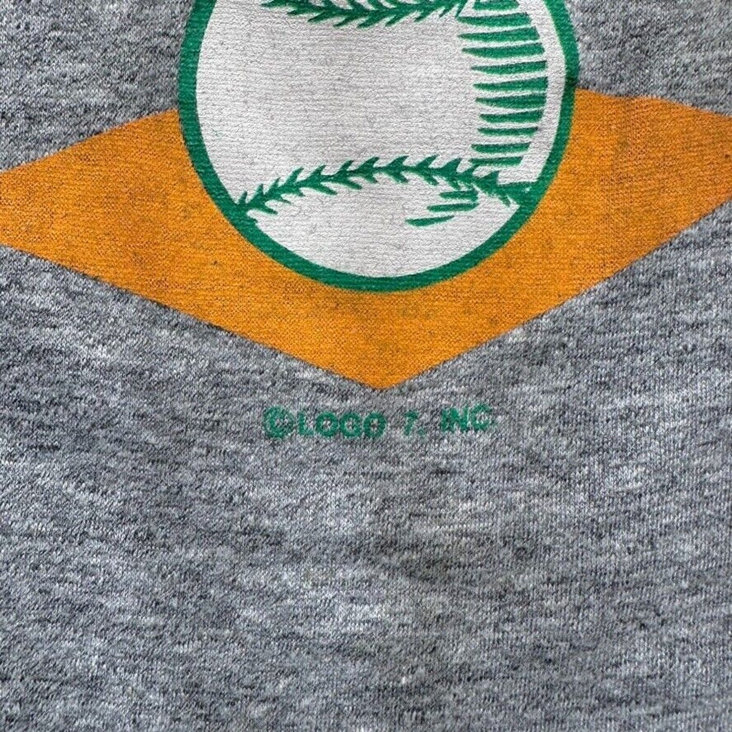 Vintage MLB Logo 7 Oakland A's Athletics T Shirt - S