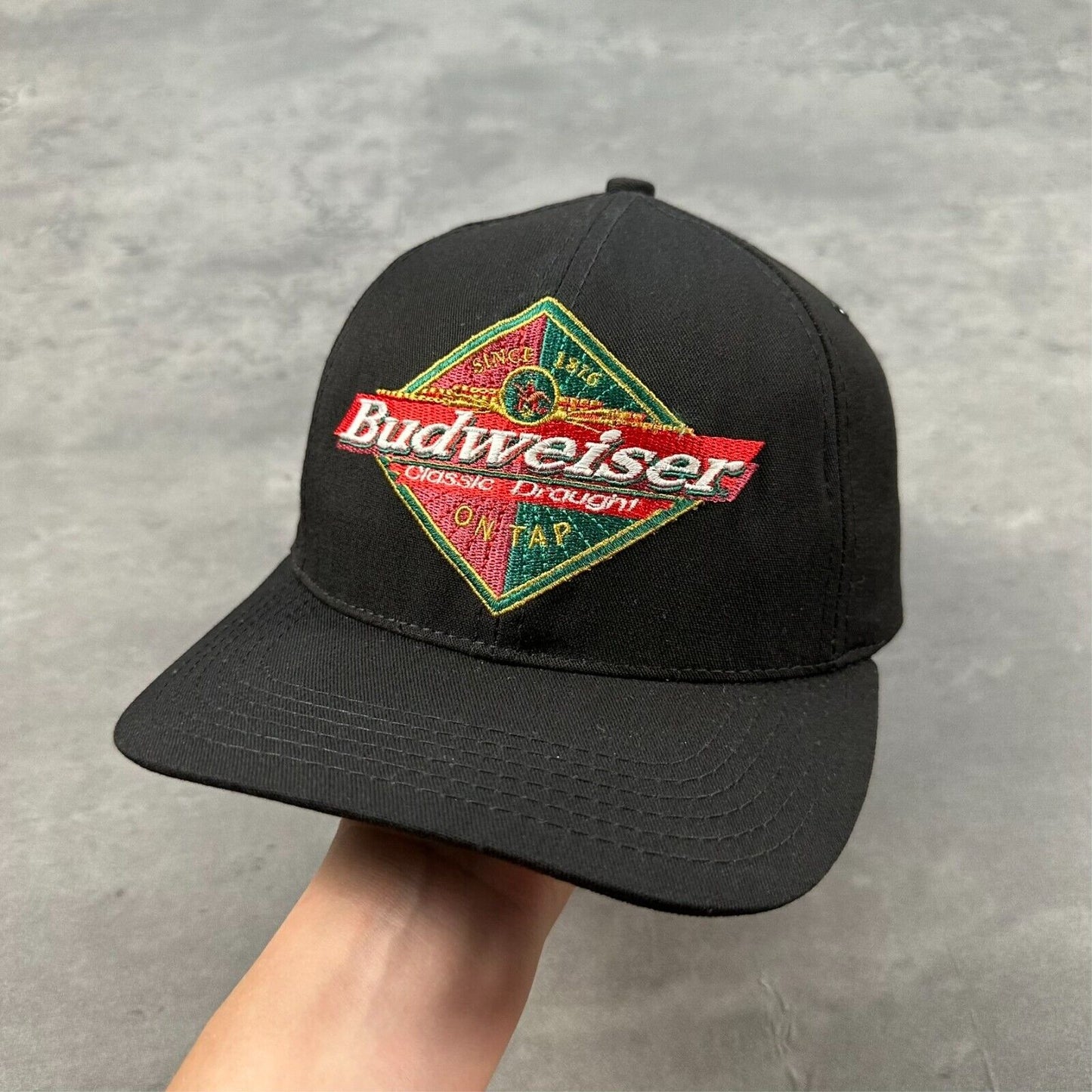 Vintage Deadstock Anheuser-Busch Budweiser Classic Draught On Tap Hat