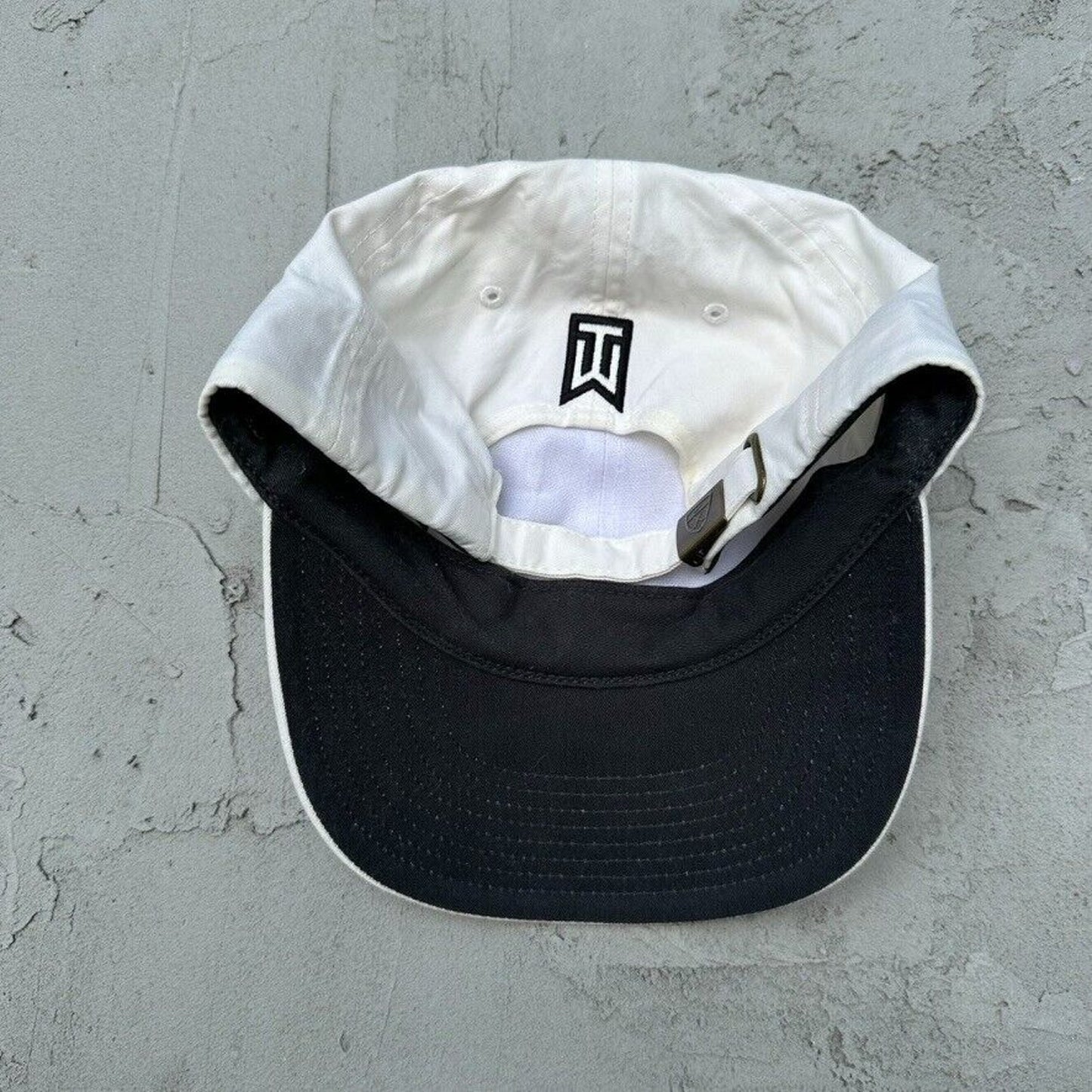 Nike Tiger Woods Cream Golf Hat