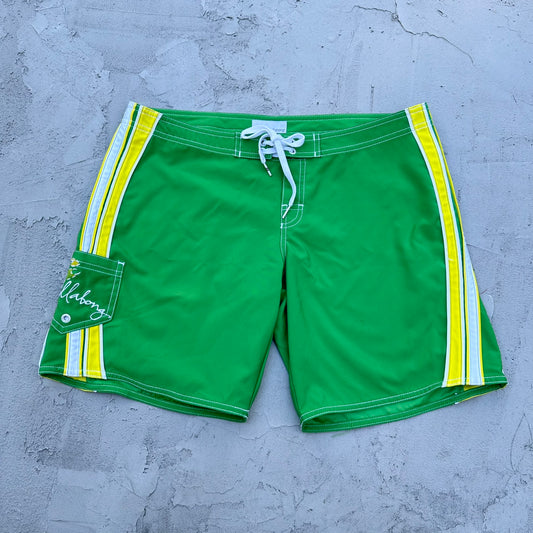 Y2K Billabong Women's Green Swim Shorts - 9