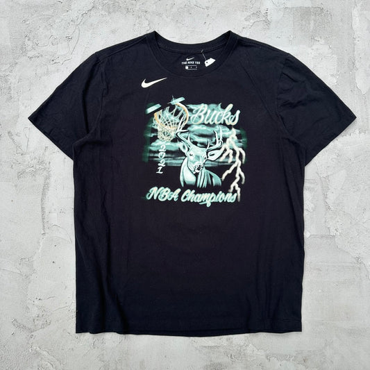 Nike Milwaukee Bucks NBA Champions 2021 T Shirt - L