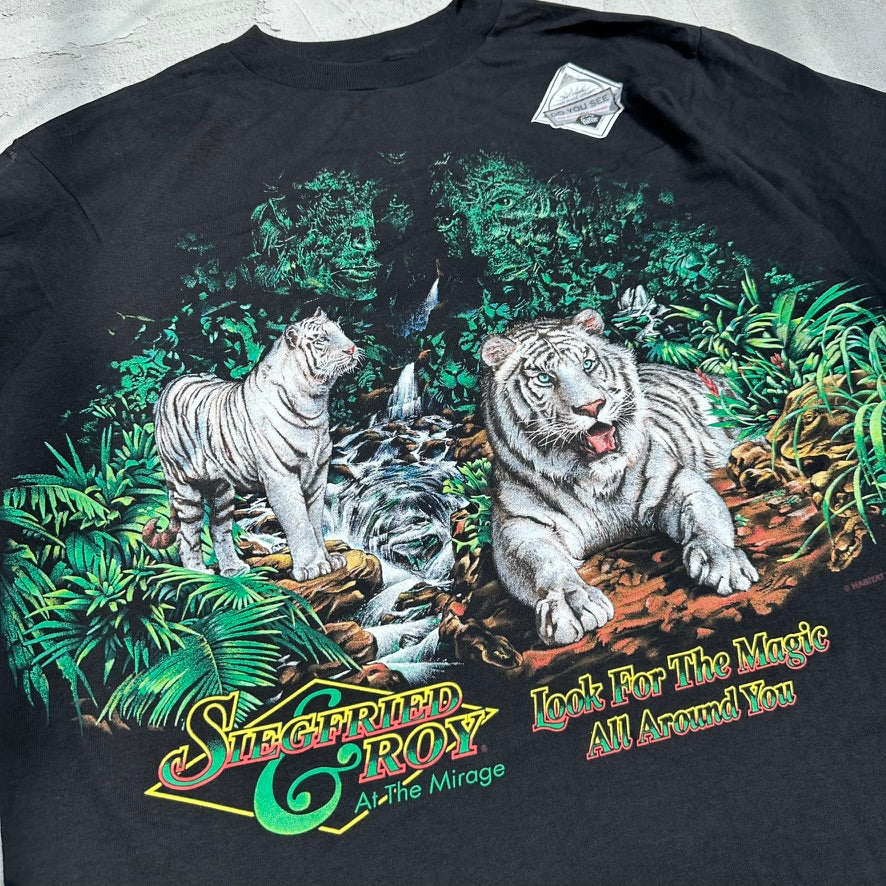 Vintage Deadstock Siegfried & Roy Magic Around You Tiger T Shirt - L