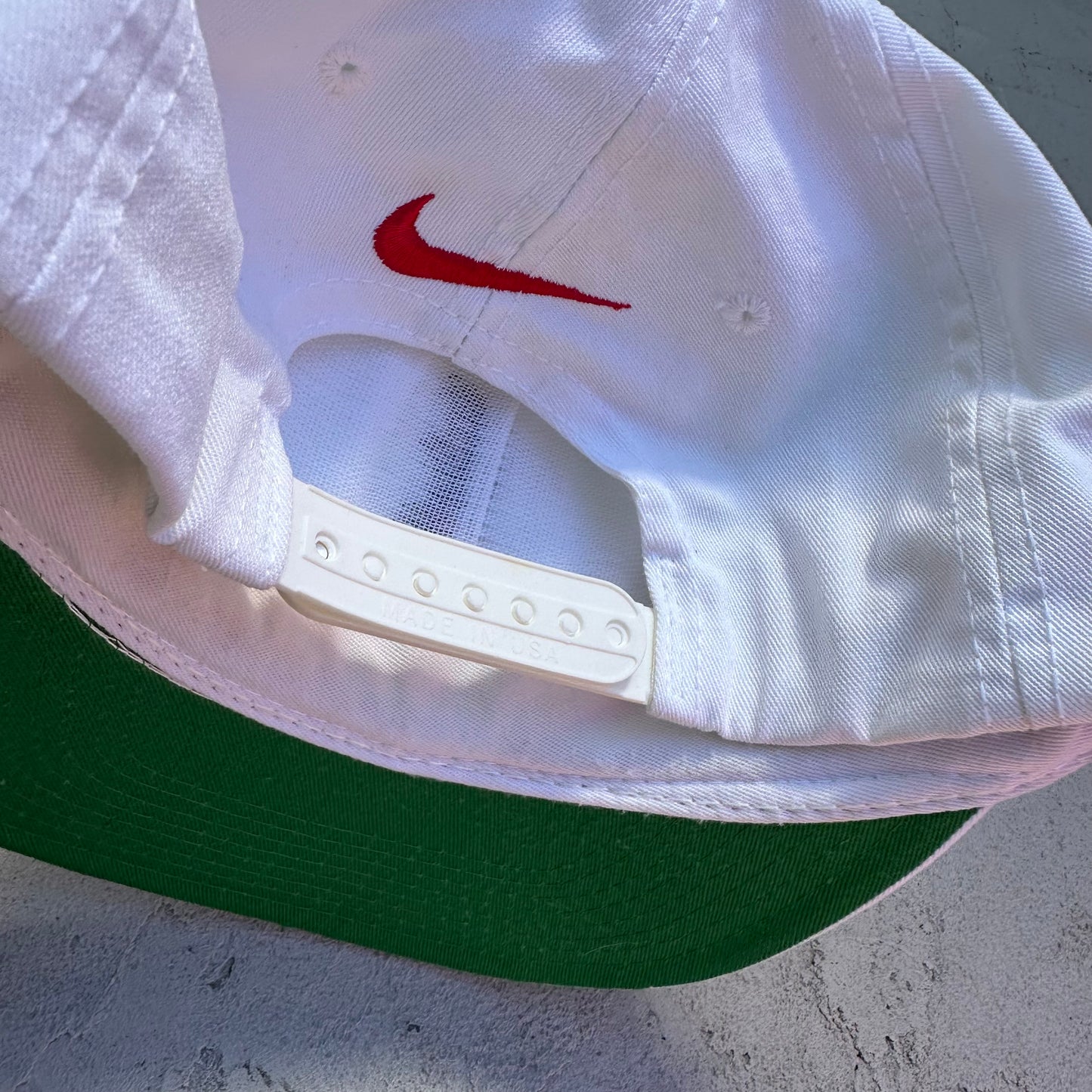 Vintage Nike Honolulu Marathon Snapback Hat