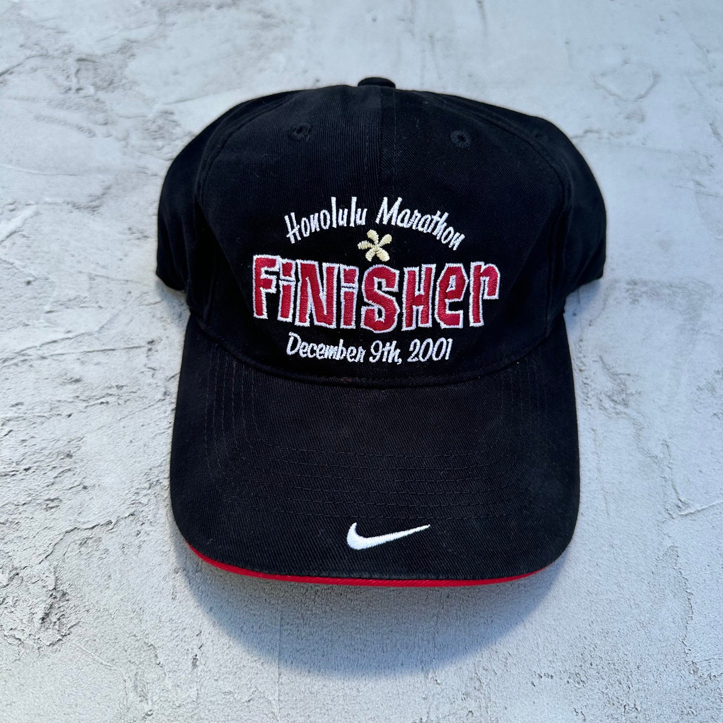 Vintage Nike Honolulu Marathon Hawaii 2001 Fitted Hat