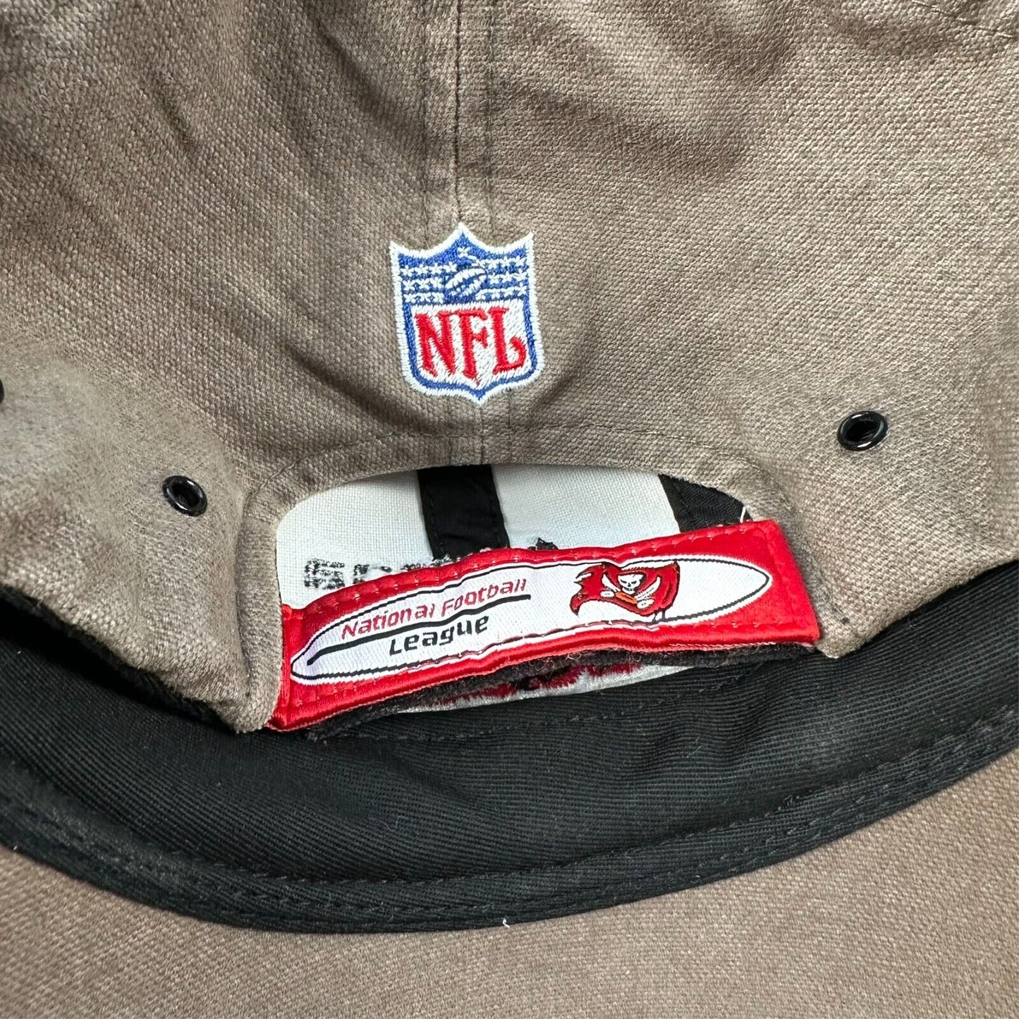 Vintage Tampa Bay Buccaneers Reebok NFL Pro Line Gray Hat