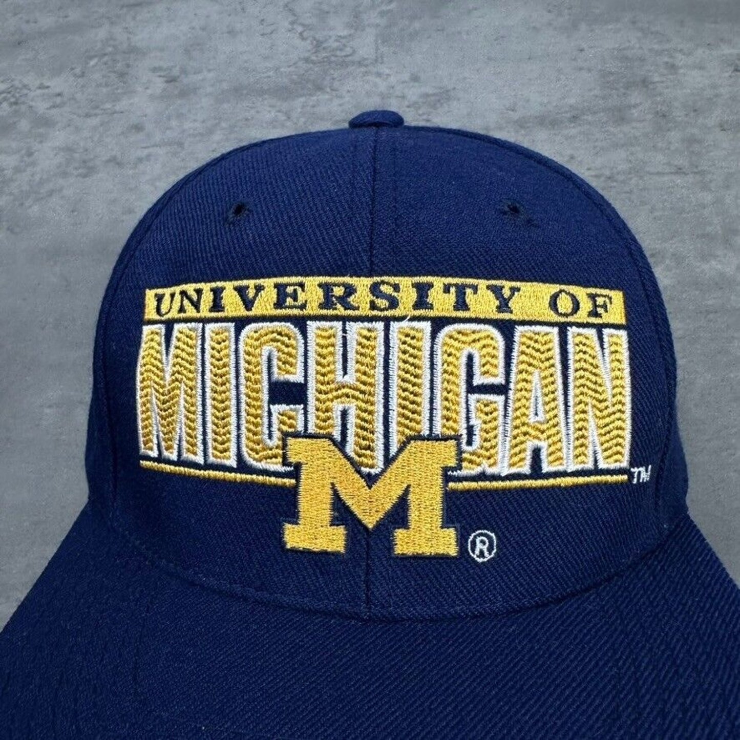 Vintage University of Michigan Wolverines Sports Specialties 1984 Fitted Hat